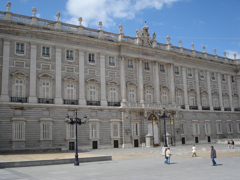 Cinque Terre Apartments Madrid Exterior foto